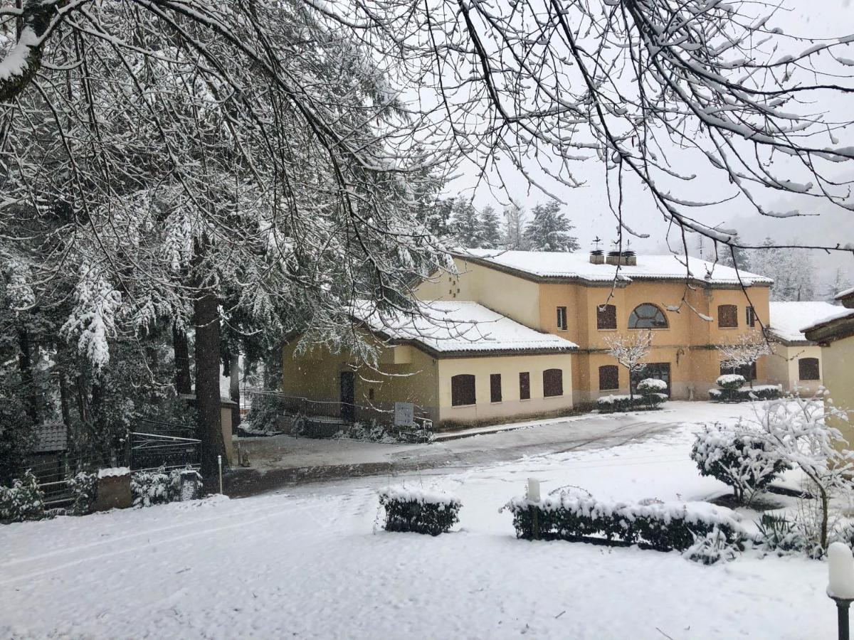 Borgo Villa Maria Monticchio  Eksteriør billede