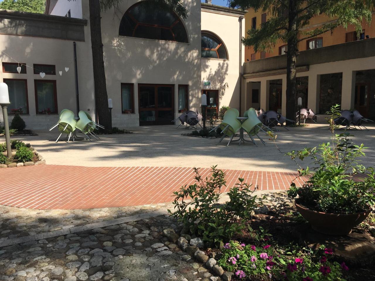 Borgo Villa Maria Monticchio  Eksteriør billede